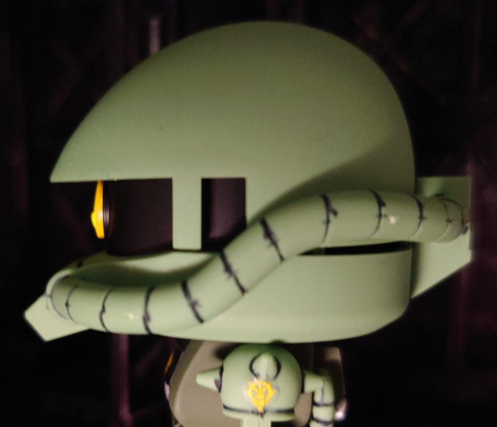 スバイクショルダーにもジオン国章