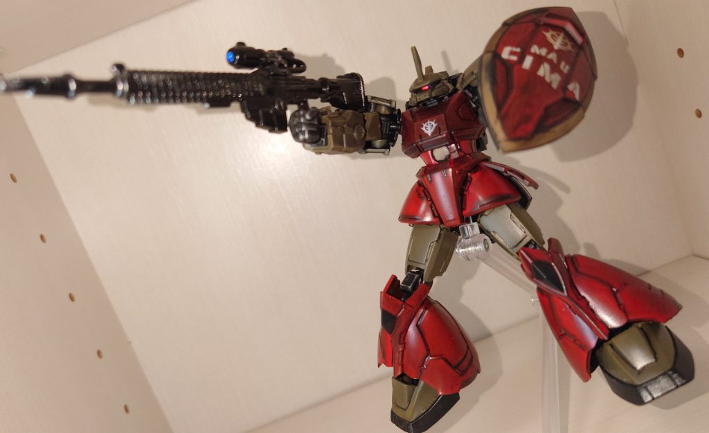 最初の画像の元画像 ダイナミックな射撃姿勢を心掛けました