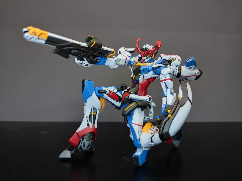 今までに無い関節構造のおかげで可動範囲はかなり広い。その気になればキングアラジンの真似!も出来ますw