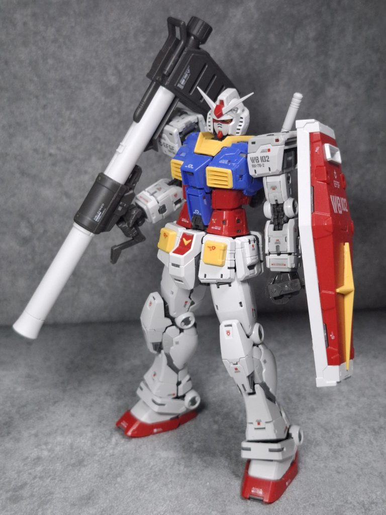 RG ガンダム 2.0–2枚目/制作者：Pandaman02