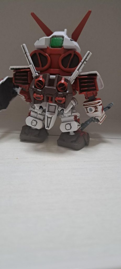 脚の内側に肉抜きありますがそのまま。