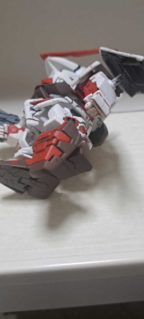 足が曲がるのにはびっくり