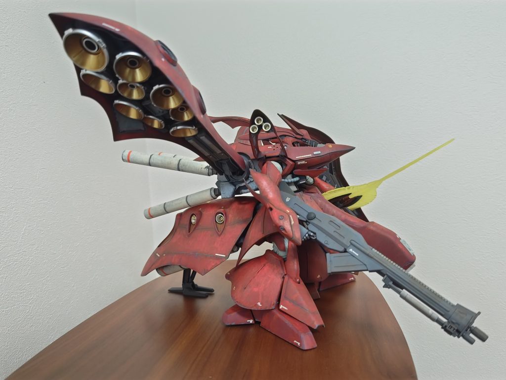 下地はメカサフをエアブラシ後はファレホ筆塗りです。