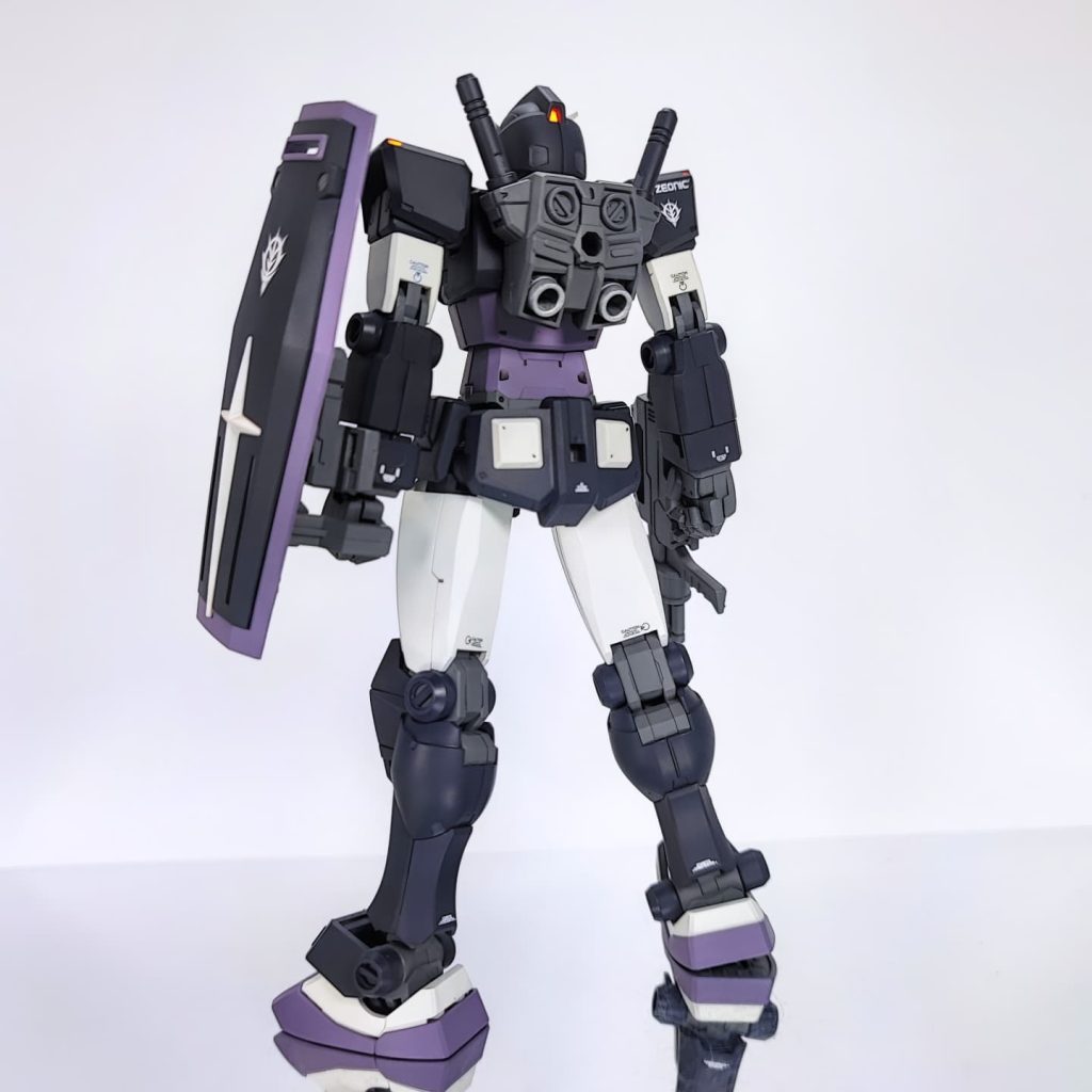 黒い三連星ガンダム–2枚目/制作者：るりり