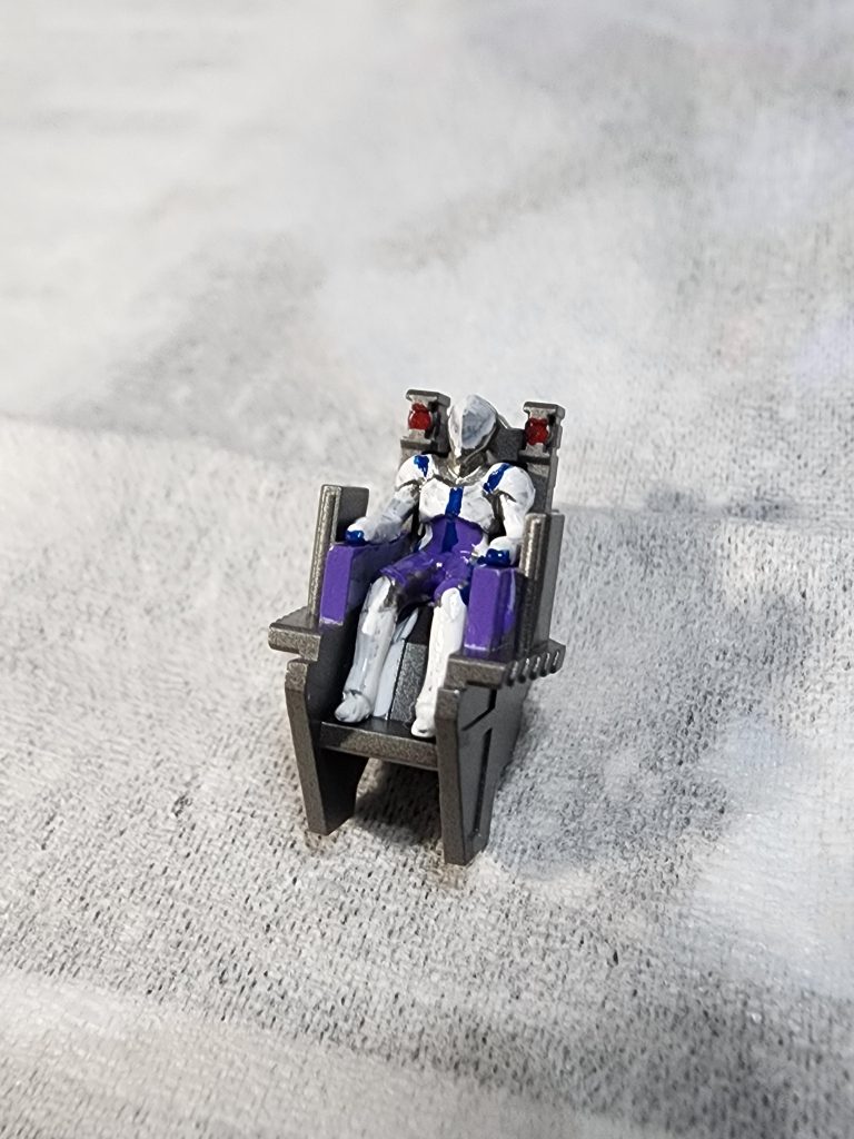 当然見えませんが、コックピットには塗り分けてみたヴィダールが鎮座してます。