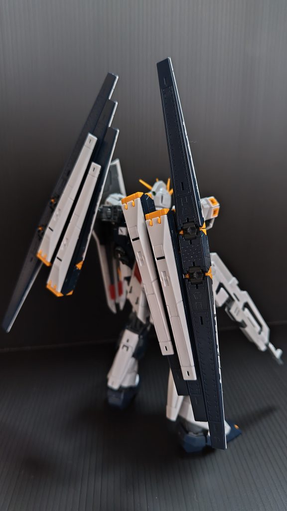 君もνガンダムくん–3枚目/制作者：AKI