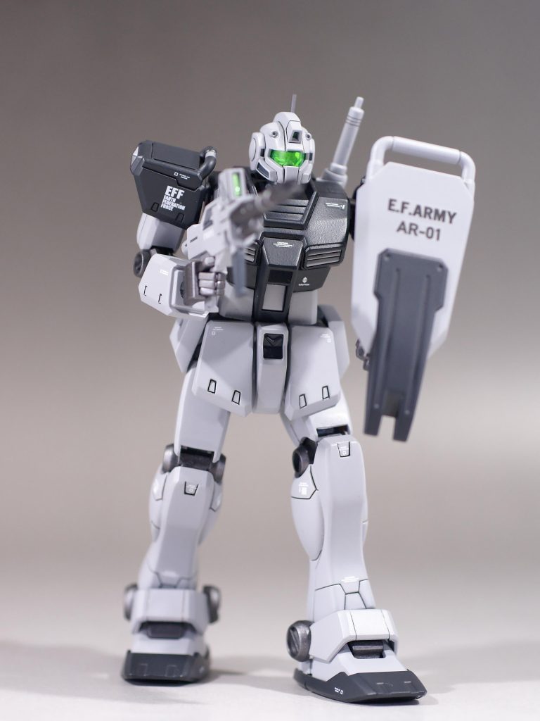 少し角度を付けて