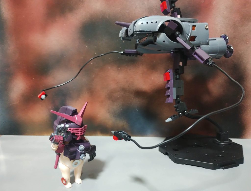 サイコ・ガンダムの攻撃をかわしてメガ粒子砲を接近させた。ひとりでMAVをやっている。メガ粒子砲を発射しサイコ・ガンダムを倒した!