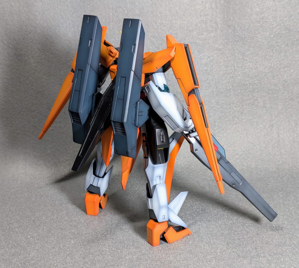 ミサイルコンテナは調整をサボったせいで組み立て後に展開状態に出来なくなりました…