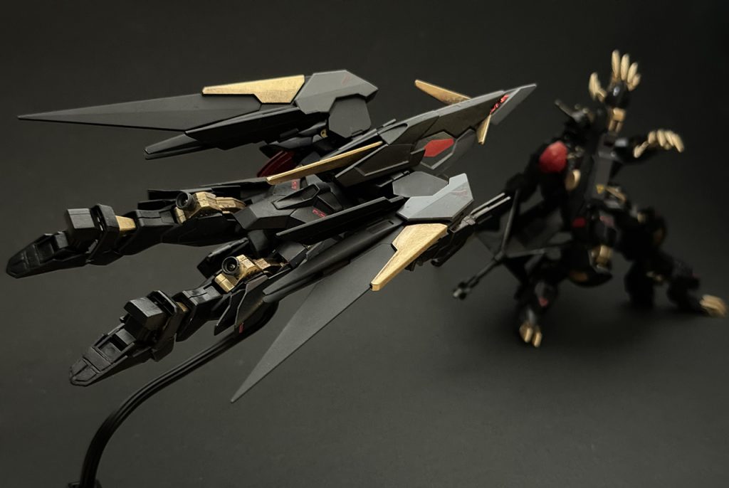 いろいろな紆余曲折を経て、ともかく完成してよかったです。そして3番機もあります。