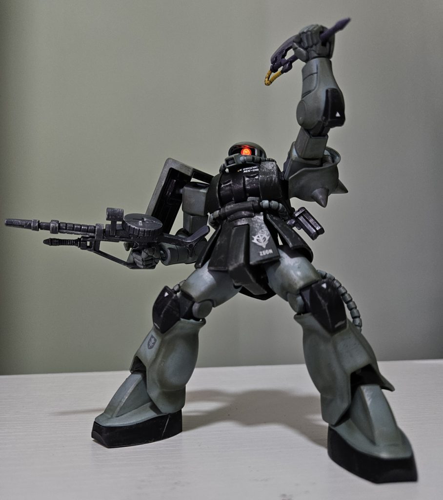 1秒後に叩き潰される連邦兵視点?