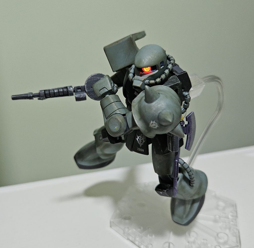 ショルダータックル肩のスパイクは多少尖らせた