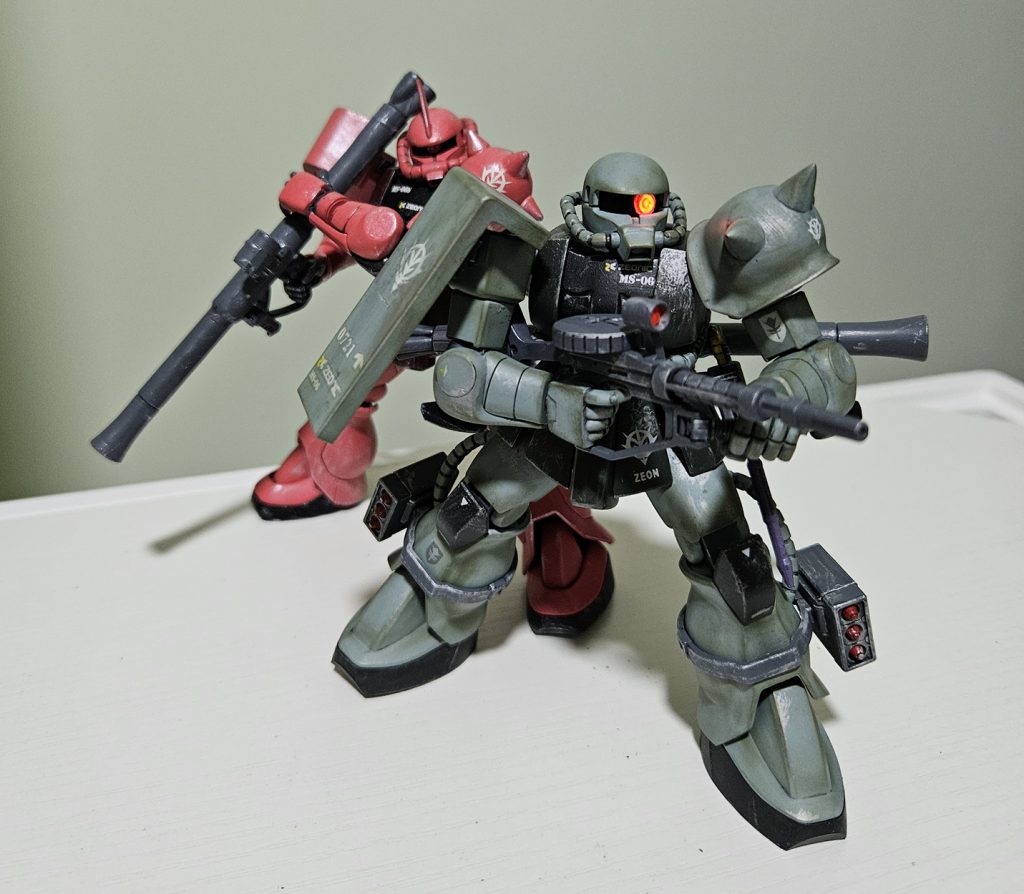 0721:シャア大佐、援護は任せてください!シャア:貴官は0721のものか……助かる(嫌な匂い…!)