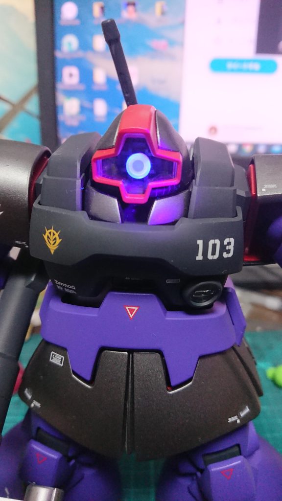 グポーン！あの起動音が聞こえます。