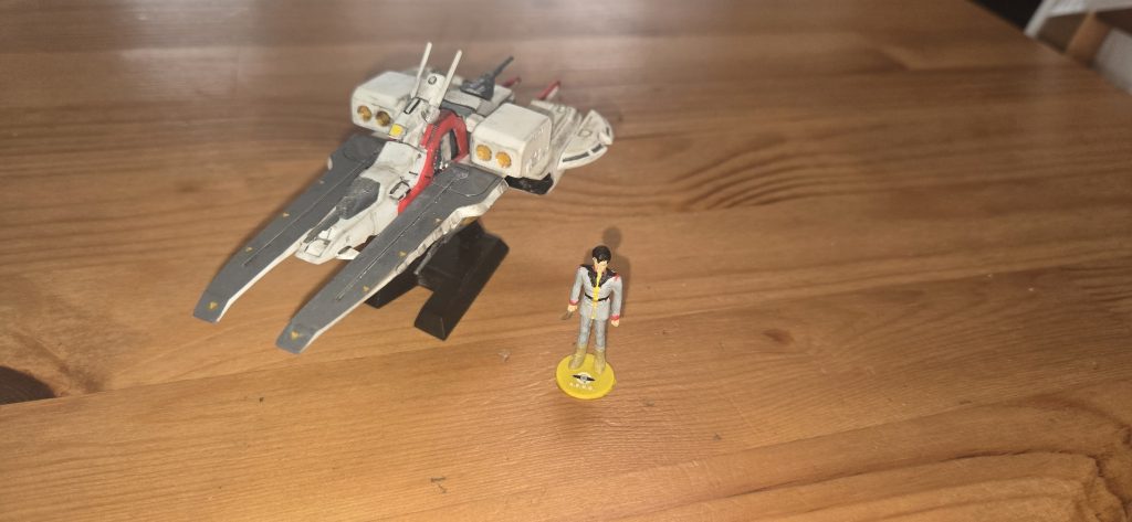 強襲用宇宙巡洋艦アーガマ 1:2200