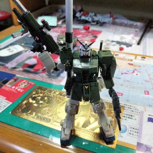 遊撃戦闘用バレーボールオジサン専用ガンダムスパルタン【 共用装備テストタイプ】狙撃支援用ヨッチャKIDさん専用先行配備型強化型ジム【 スナイパーテストタイプ】中距離並びに近接戦闘用自分専用ガンキャノン改【 パーツ共用テストタイプ】火力支援用陸上自衛隊10式戦車予備パーツ取りジム【 改修型頭部試験型】 （3枚目）