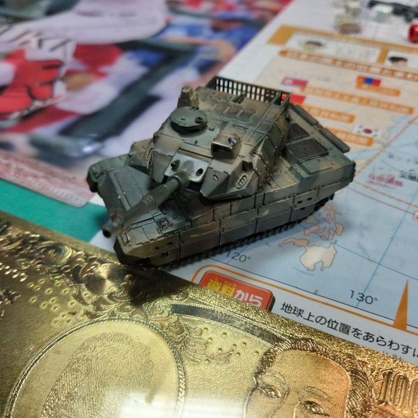 遊撃戦闘用バレーボールオジサン専用ガンダムスパルタン【 共用装備テストタイプ】狙撃支援用ヨッチャKIDさん専用先行配備型強化型ジム【 スナイパーテストタイプ】中距離並びに近接戦闘用自分専用ガンキャノン改【 パーツ共用テストタイプ】火力支援用陸上自衛隊10式戦車予備パーツ取りジム【 改修型頭部試験型】 （6枚目）