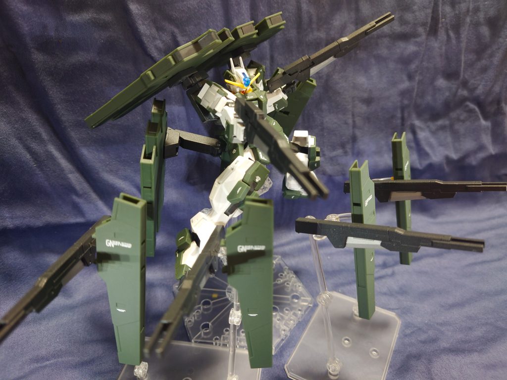 アクションベース6のはさみ込み用のジョイントを改造してビットを展開しています！