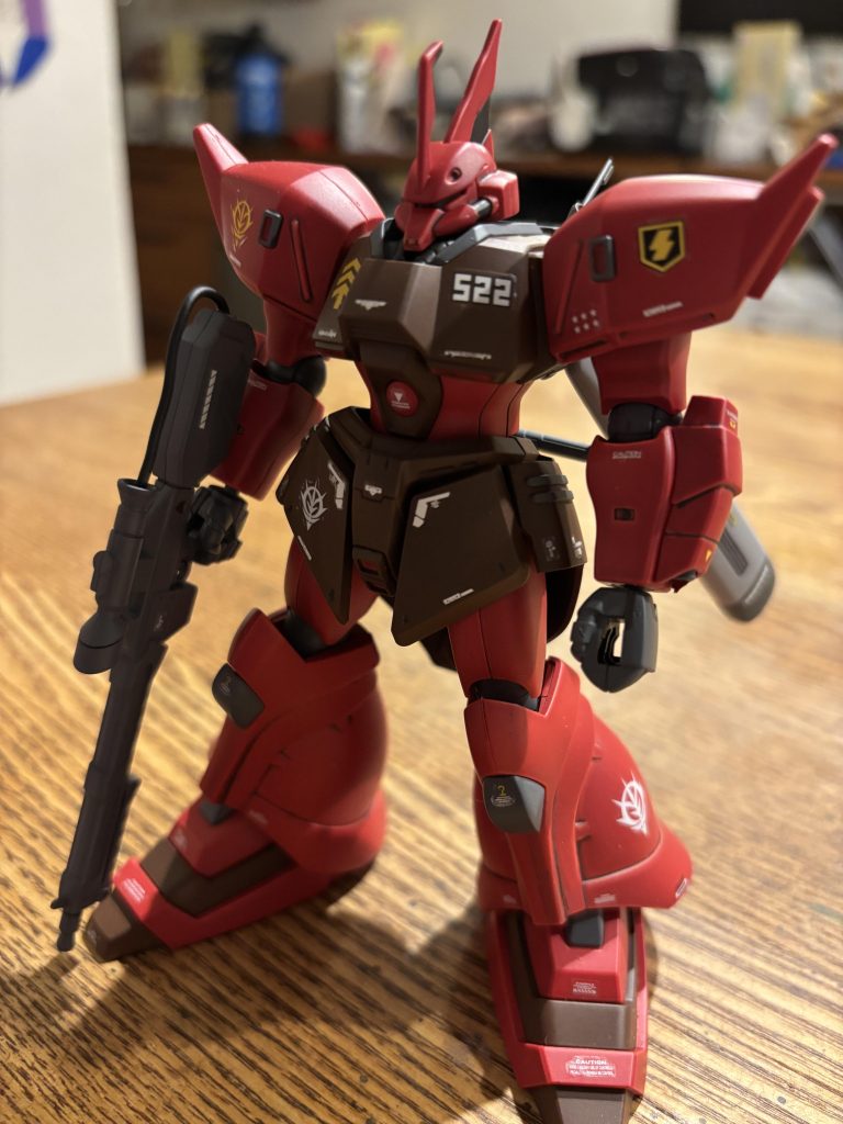 元々のプロモーションがいいから素立ちでカッコいい！笑ポケットでは活躍機会が少なくて残念😫もう少しフューチャーされてもいい機体かと！それでは今宵も乾杯！！