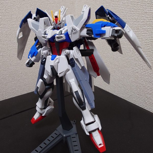 アメイジングストライクガンダム 烈閃零式