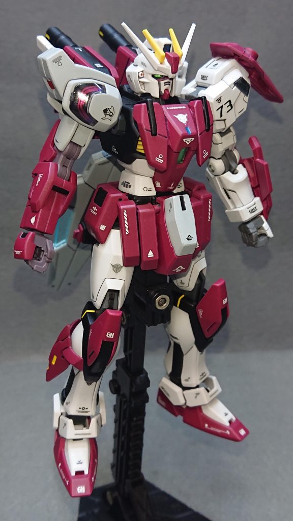 頭部       :ストライク胴体       :ケルディム腰部       :ケルディム肩        :右 シュバルゼッテ           左 キャリバーン腕部       :右 シュバルゼッテ           左 キャリバーン脚部       :ストライク+30MMバックパック:ケルディム武装       :アグニ(ストライク)           MMI-RG59V機動防盾(インパルス)