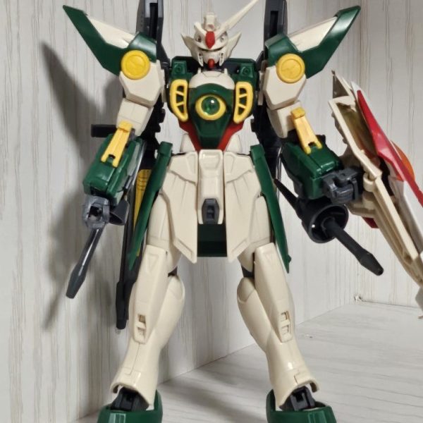 バスターガンダムフェニーチェ