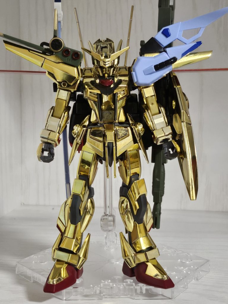 パーフェクトアカツキガンダム+オオワシマルチプルアサルト