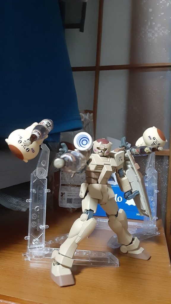 人工AI(KURIMAN)により予測不可能な動きをし、縦横無尽に飛んでくるパイセンファンネル(ビット)から逃れられる術はなし!