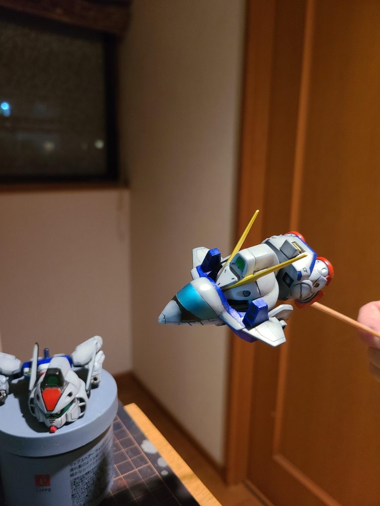 ボトムファイターウッソ君は足パーツをぶつける攻撃がすき