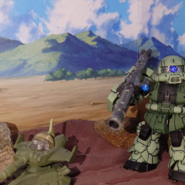 ザクⅡとマゼラアタック