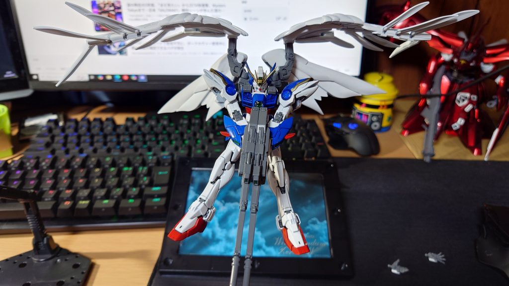 ツインバスターライフル発射体形ポージングの技術がなさ過ぎてやばいです。思ったように動いてくれません。。。