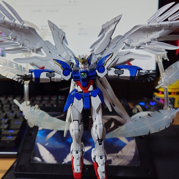 ウイングガンダムゼロEW　セラフィムフェザー