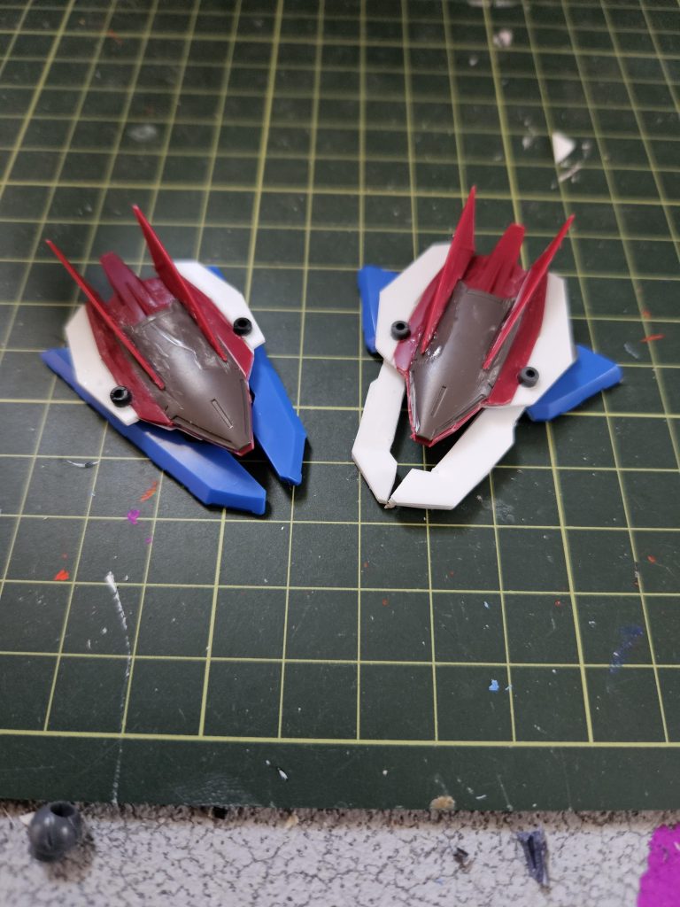 ヴァサーゴにならって考えた両腕のクローも模索してるとアルトロンガンダムが浮かんだのでお手製ドラゴンファングへ