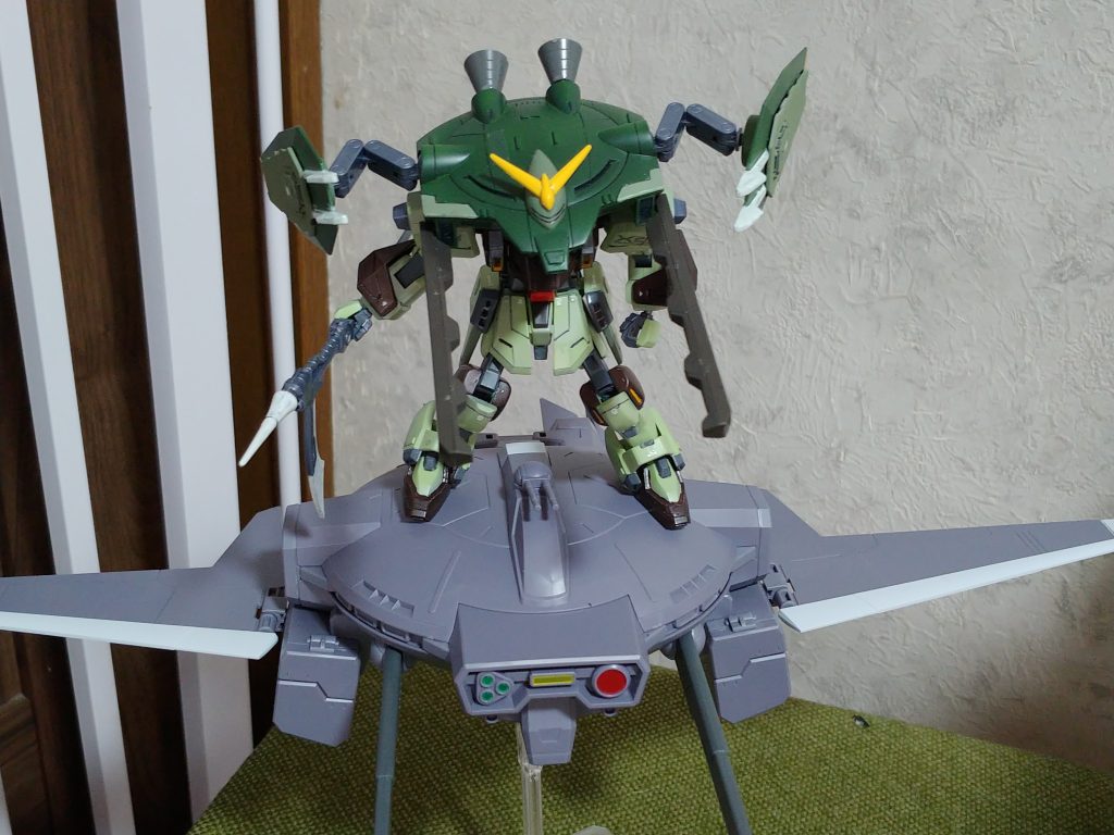 乗せて良いならコイツもアリ 親亀の背中に子亀的な発想