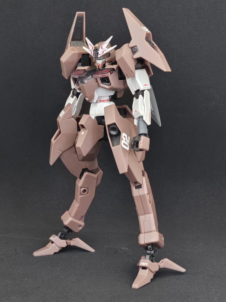 左側腕の延長がバランスを良くしていると思います