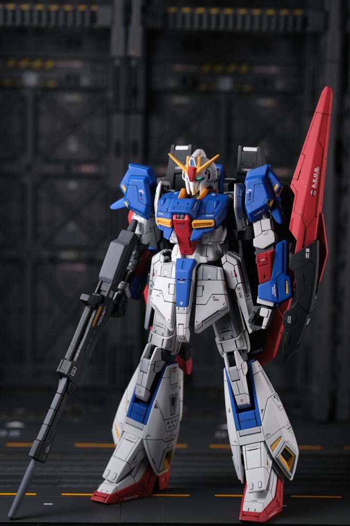 【基地にて】汚し加工をしていない仕上げなので、汚してない基地が合います。