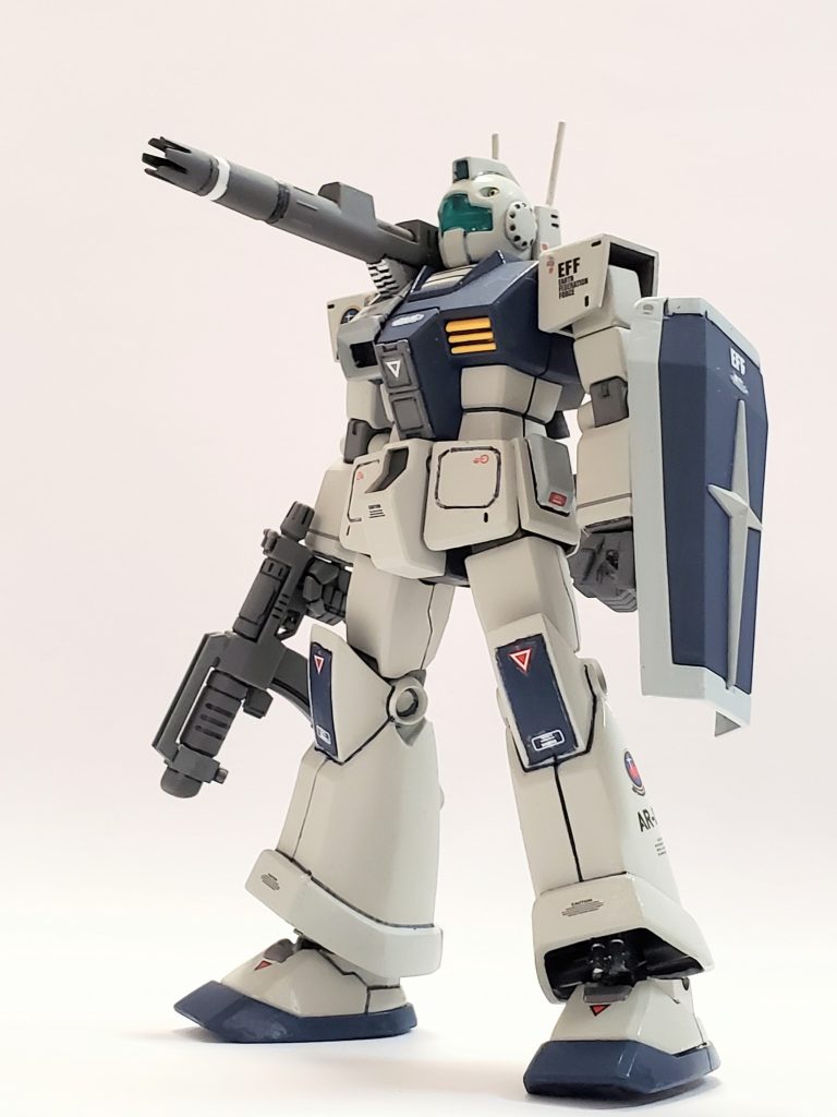 念願叶って購入出来た旧キットのジムキャノン❗なので今回は久しぶりとなる旧キットをHGに融合させるミキシング計画第4弾‼️GUNSTAさん4年目突入1発目はジムキャノンの製作となりました😊ジムキャノン製作において一番のポイントであり難所は肩のキャノン砲の移植😅💦まずはジムキャノンを表現するのに必要不可欠なパーツの切り出し✂️からスタート🏳️そしてHGとしてのスタイルとバランスを損なわないよう試行錯誤しながら進めました~🙌🎵