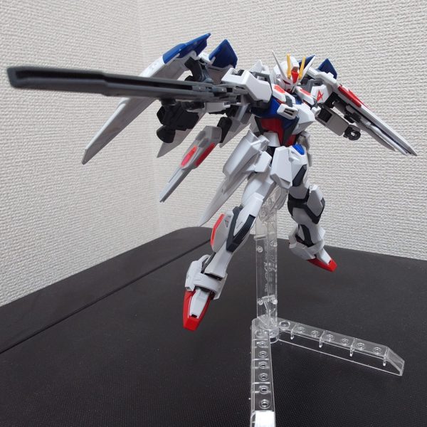 HGBF 1/144 スターバーニングガンダム｜バンダイ ホビーサイト