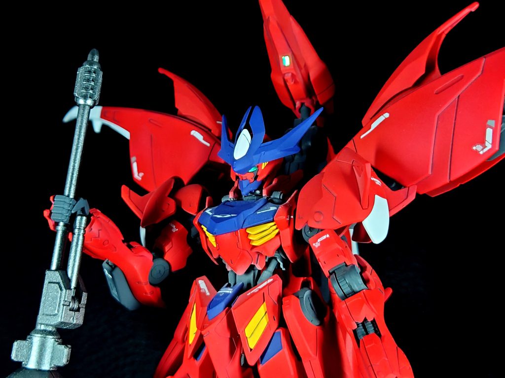 バルバトスは自分的にかなり好きな機体なのでやはり楽しく作ることが出来ました。ガンダムフレームの宿命か関節が弱くポージングは結構難しかったですが…贈った後は基本的にポーズ固定のようなので一応大丈夫かなと思っています。現在プライベートが少し忙しく制作ペースが遅いですが今後も少しずつガンプラを作っていこうと思います。最後までご閲覧ありがとうございました!