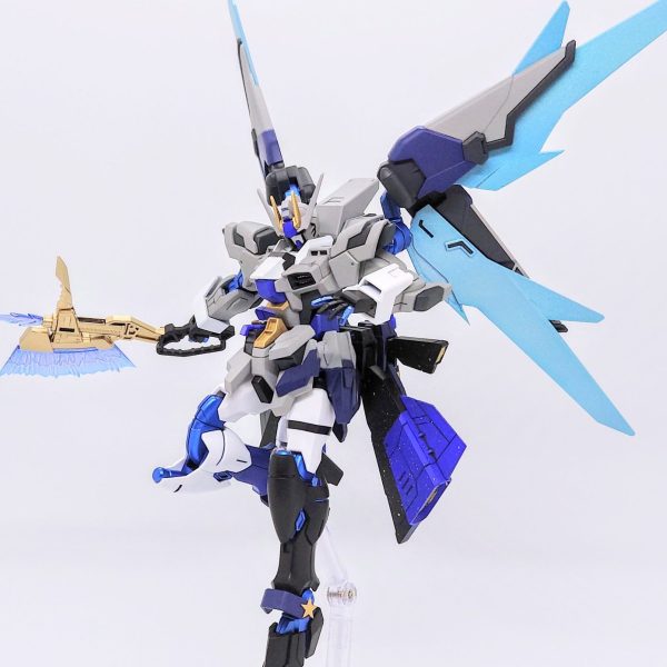 GQuuuuuuX 星街すいせいカラー｜LENさんのガンプラ作品｜GUNSTA