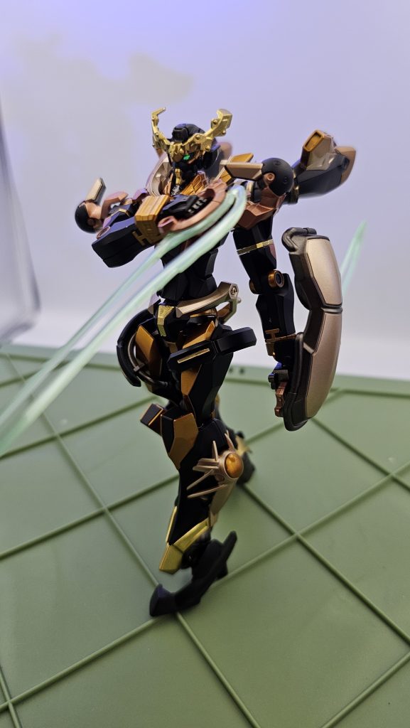 ジークアクス　ゴールド塗装
