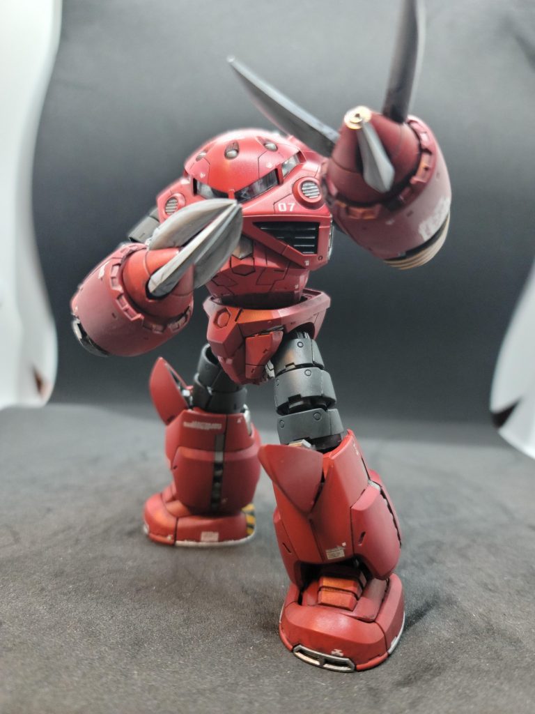 子供の頃の旧キット爪が、開閉が、選択できて、でもうまく接着できず、悪戦苦闘してた思い出がありますねぇ☺️後、爪、なぜか水色に塗装してましたね⁉️ようわからんけど🎵