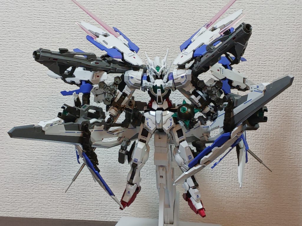 フルアーマー　アストレア