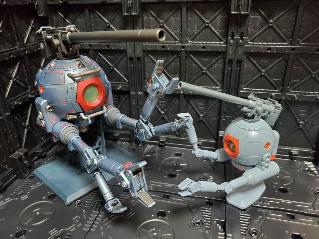 パチ組状態で撮るの忘れていたので、ＨＧボールとツーショット