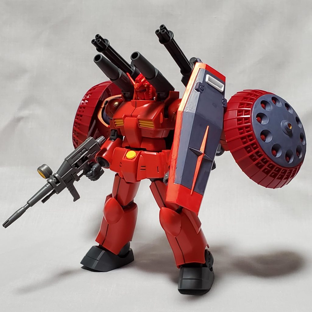 赤いガンダム–2枚目/制作者：須田ドット