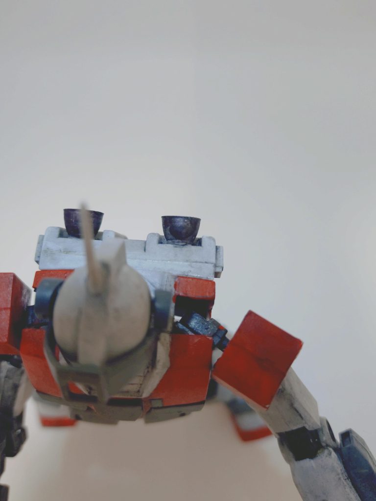 肩、肘、膝関節にはGフレームを使用しています。