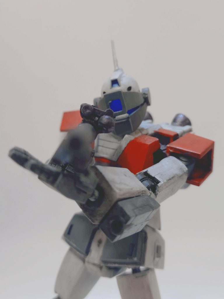 そのキレイな顔をフっ飛ばしてやる!!…ごっこも可能?