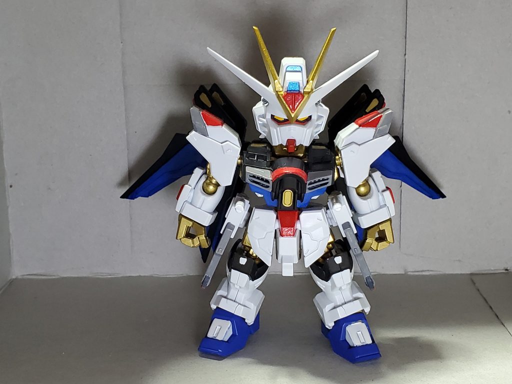 最初はこれまで塗る気は無かったのですが、捨てるのも勿体無いので塗って見ました🎵でもやっぱり、チープ感が否めないですねぇ😅