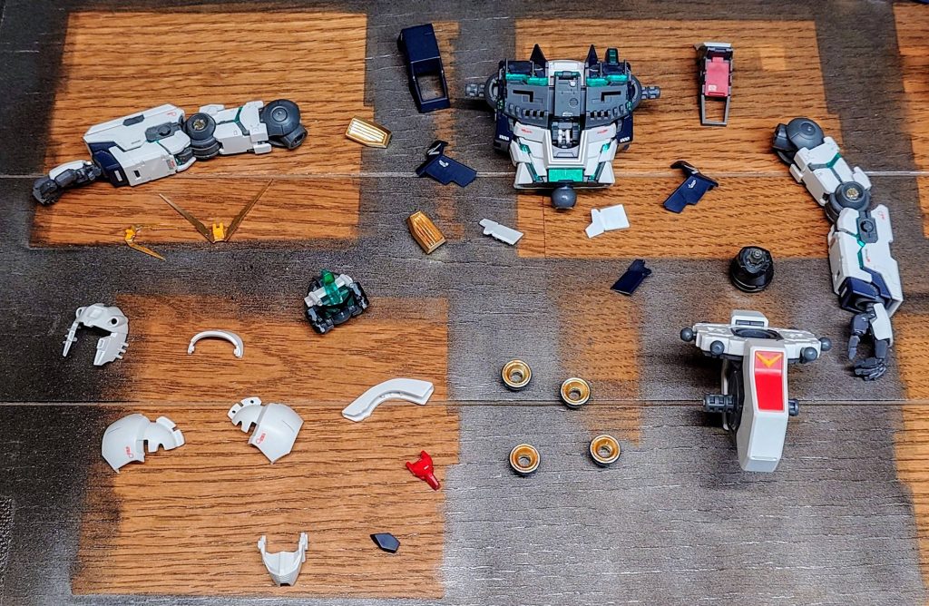 今は、こいつをバラシて少しだけリファインしてます。それはまた後日。