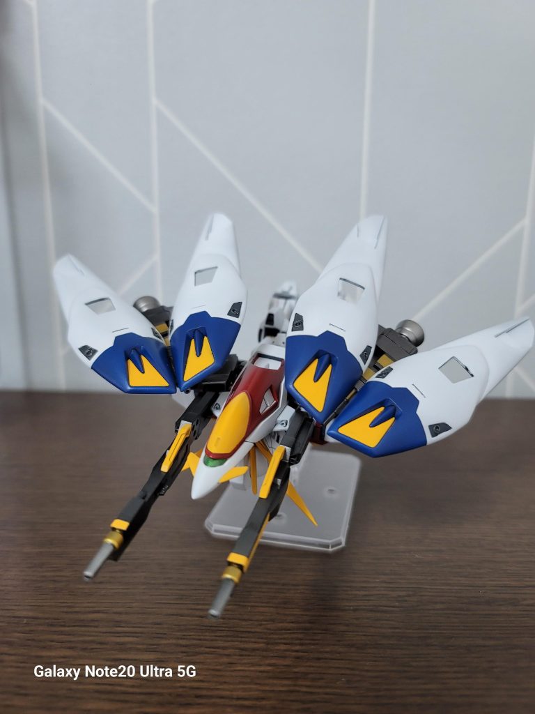 シールドの接続パーツは取りますが、hgの変形機構そのまま行けます(*´Д`)